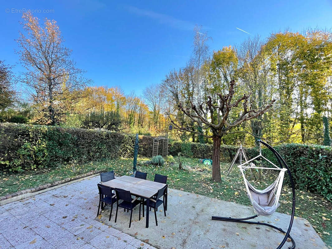 Maison à VAULX-MILIEU