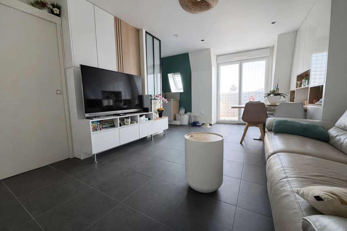 Appartement à LE PLESSIS-TREVISE