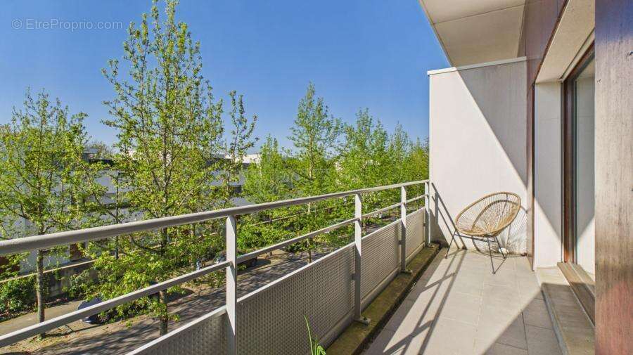 Appartement à SAINT-JACQUES-DE-LA-LANDE