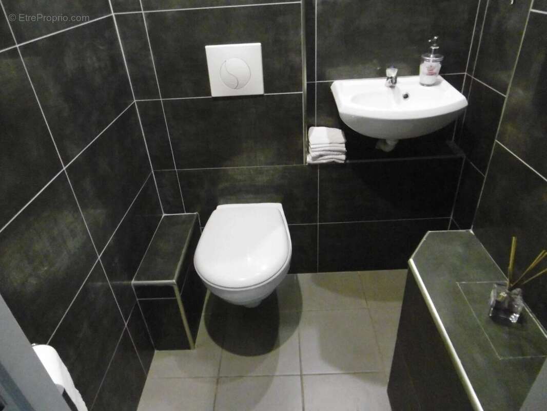 SéduisantT3 de 81 m2  à 550 m de la rue d'Antibes - photo 16