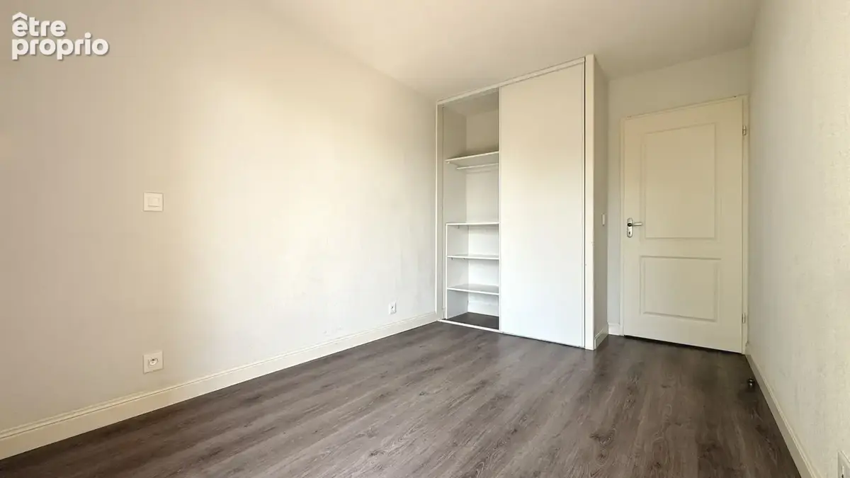 Appartement T3 de 64 m2 avec terrasse de 14,5 m2 - Gradignan Le Brandier - photo 8