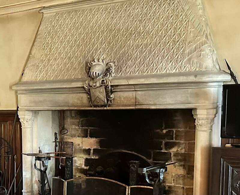 Maison à SAINT-OUEN-DE-THOUBERVILLE