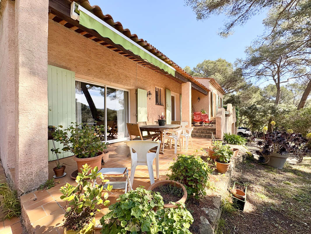 Maison à SIX-FOURS-LES-PLAGES