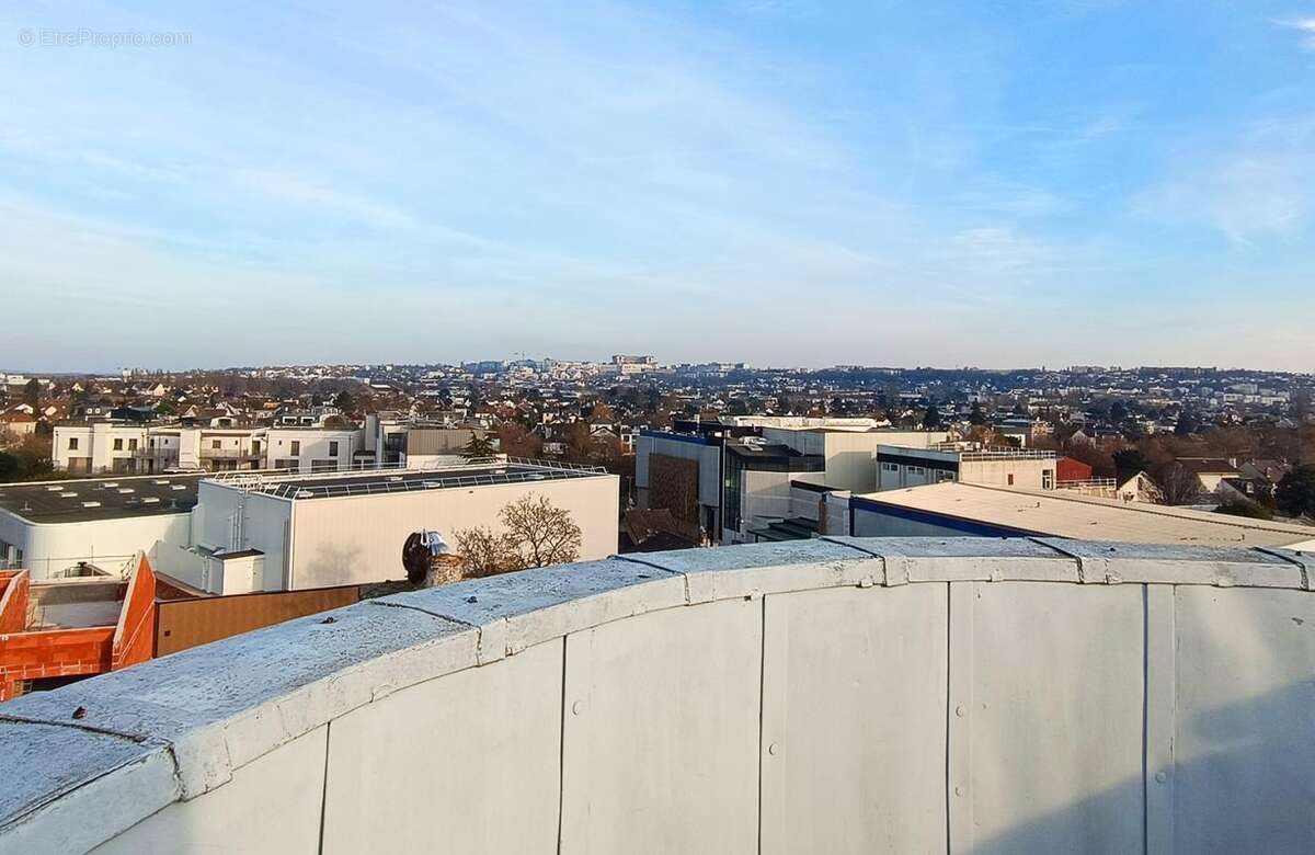 Maison à LE PERREUX-SUR-MARNE