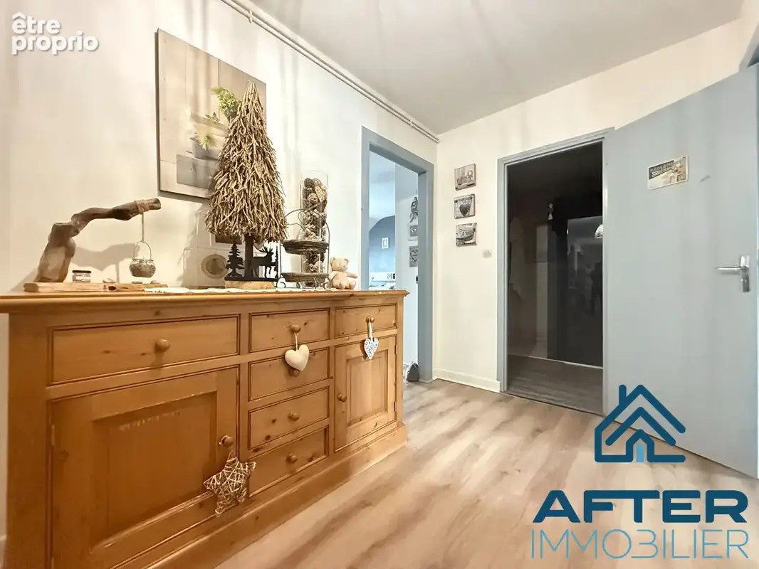 Appartement 4 pièces 133 m² à vendre à Baccarat (54120) - photo 8