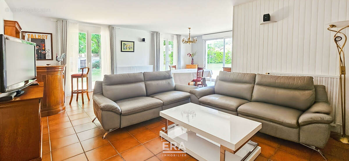 Maison à LE PIAN-MEDOC