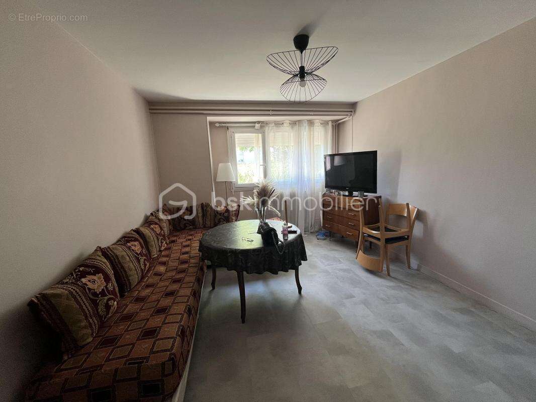 Appartement à JOUE-LES-TOURS