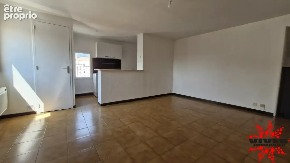 Immeuble de rapport avec 2 appartements et dépendances - photo 9