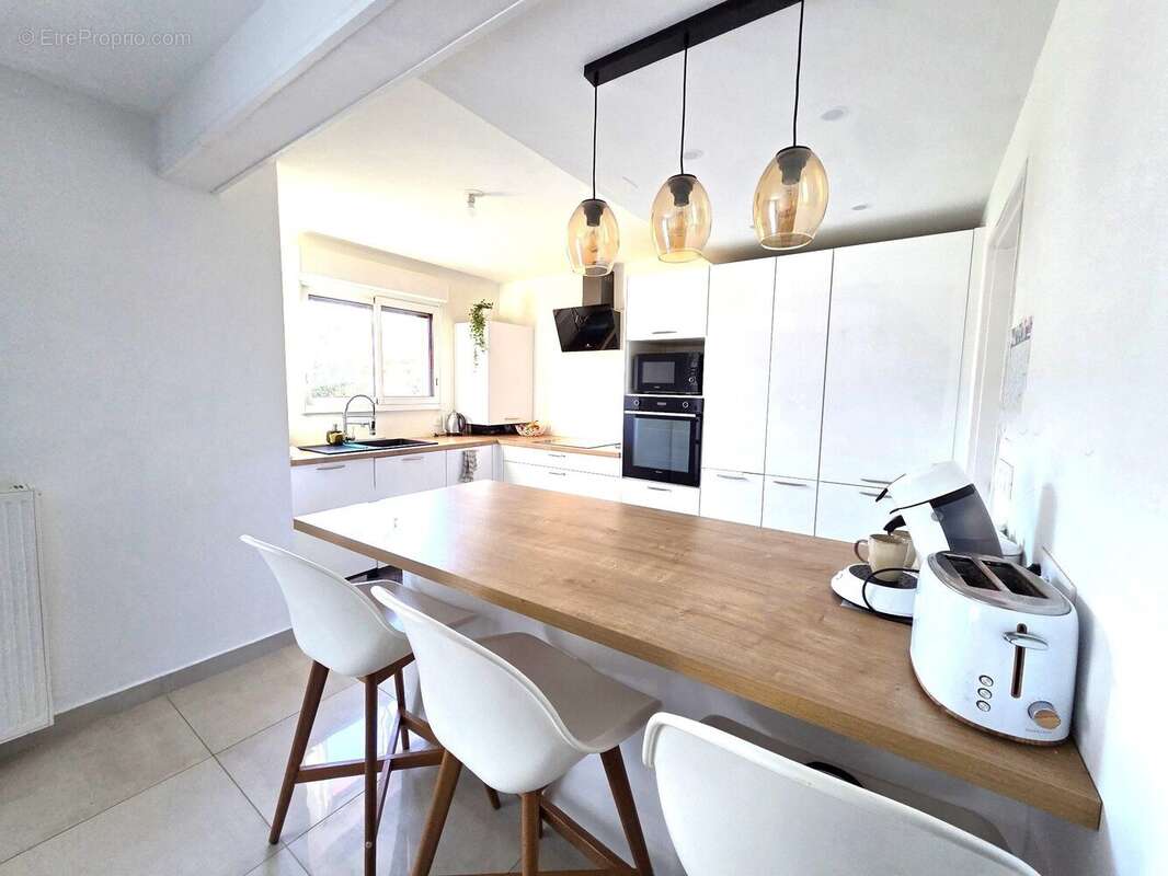 Maison 95 m² à Noyal-Chatillon-Sur-Seiche  - photo 5