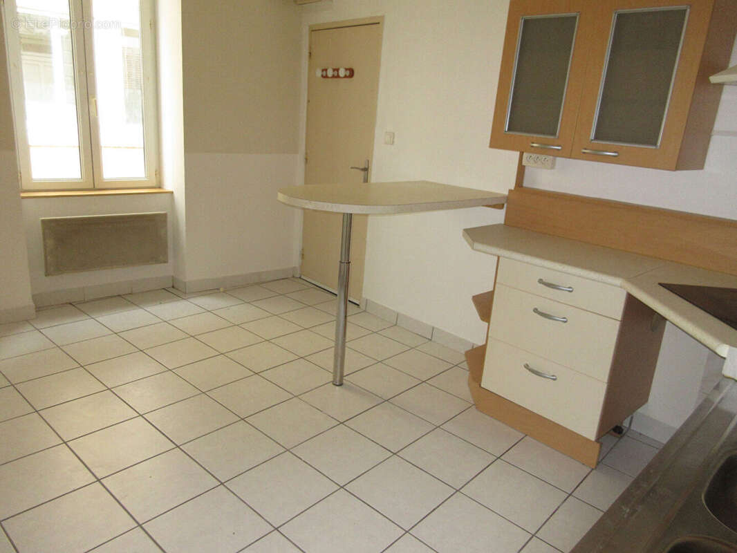 Vente immeuble de rapport defiscalisation centre ville montlucon - photo 11