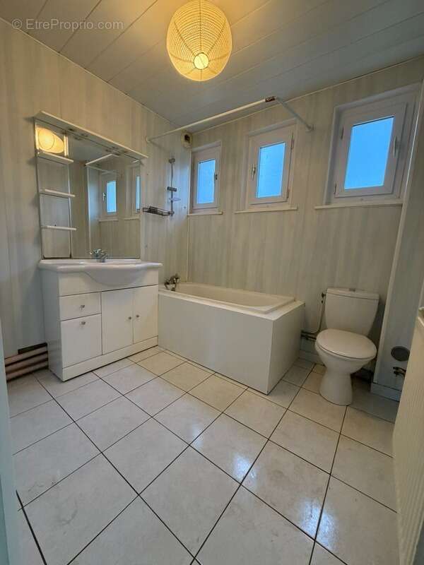 Appartement à WATTIGNIES