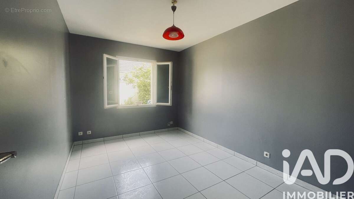Maison 133 m² à Joue-Les-Tours  - photo 5