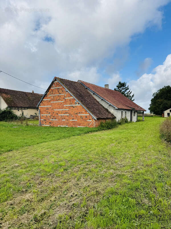 Maison à VILLEMOUTIERS
