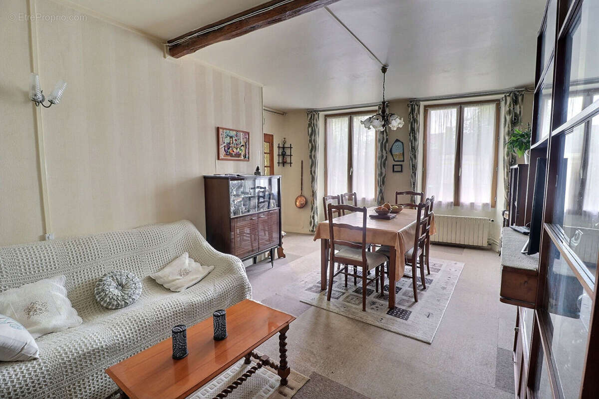 Maison à RAMBOUILLET