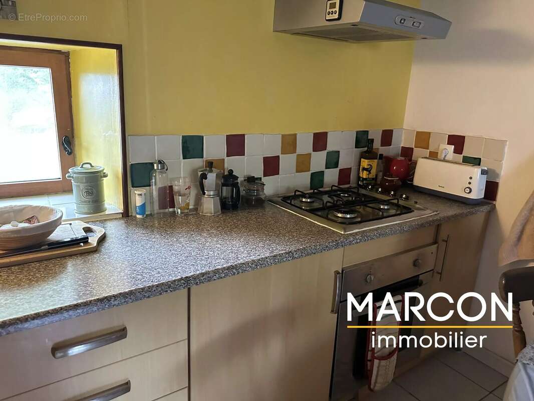 Appartement à VAREILLES