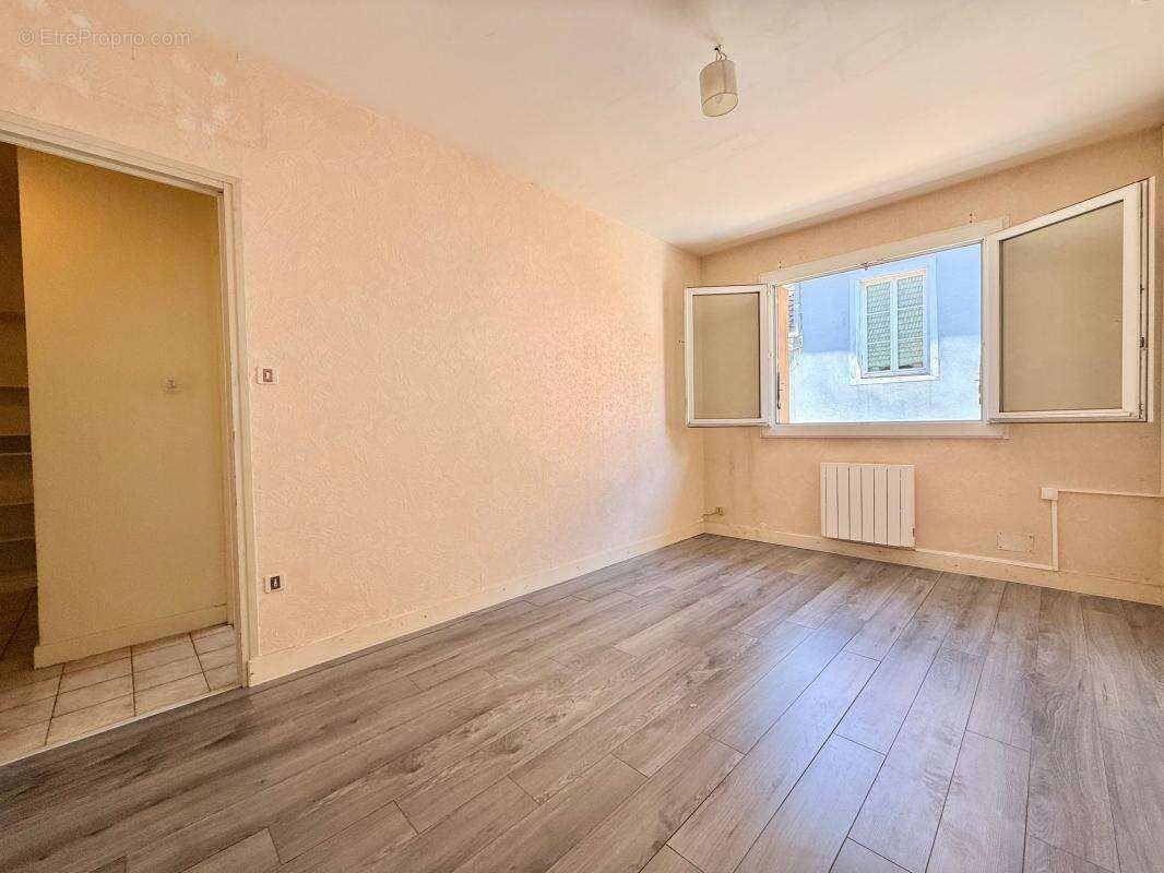 Appartement à PONTAILLER-SUR-SAONE