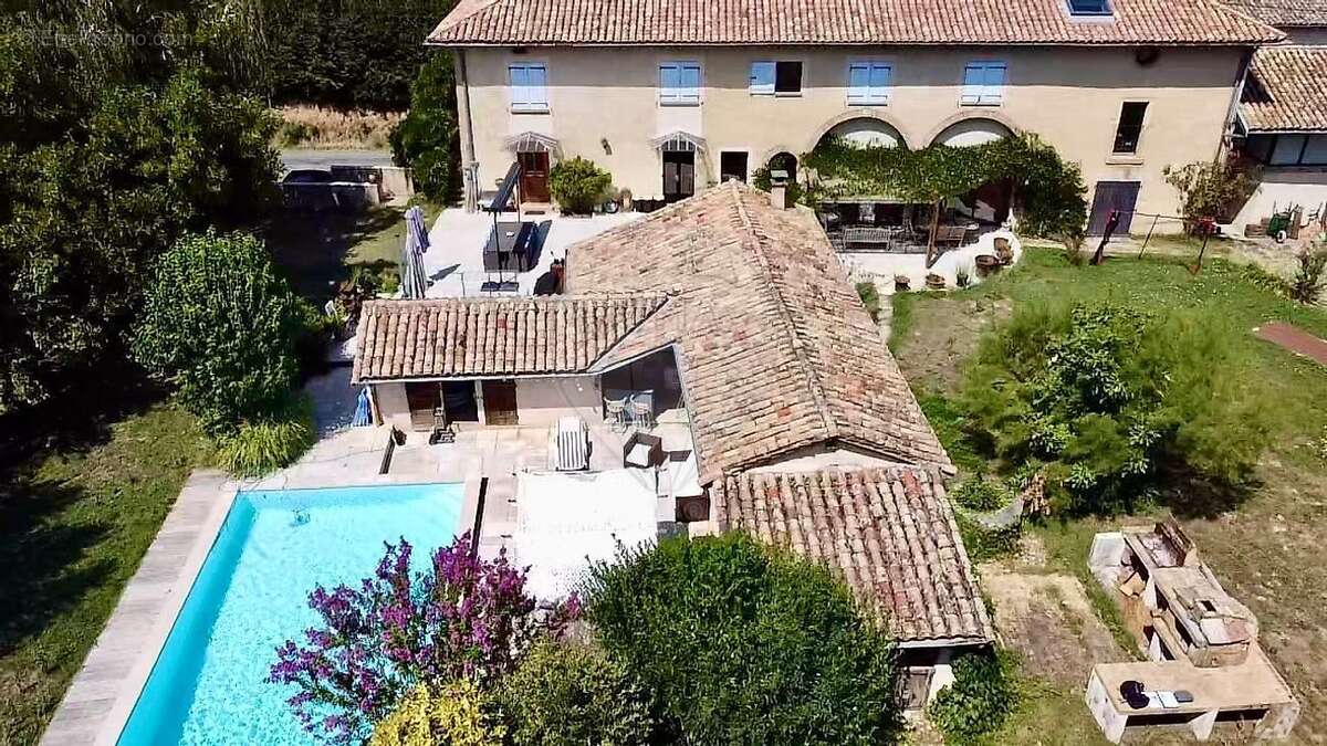 Maison à CHALEINS
