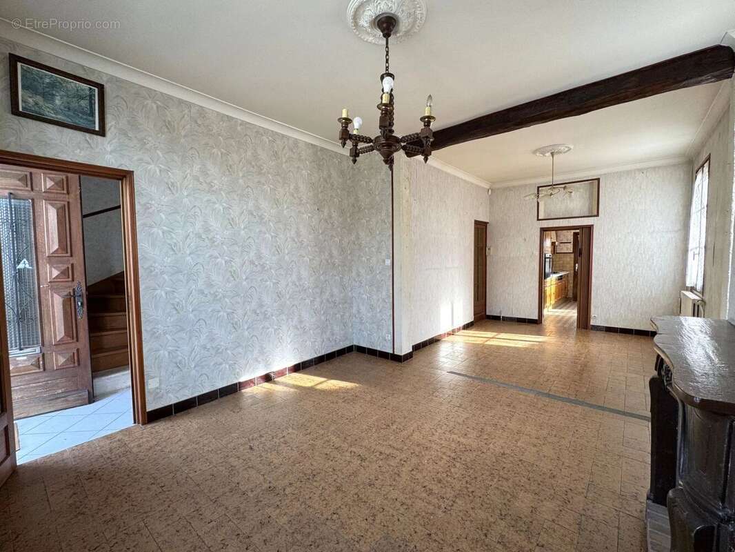 Maison à MARGNY-LES-COMPIEGNE