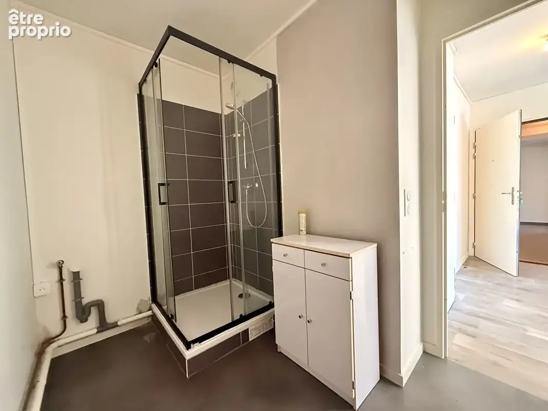 Appartement 2 pièces à vendre à Brie Comte Robert - Secteur Pasteur - photo 5