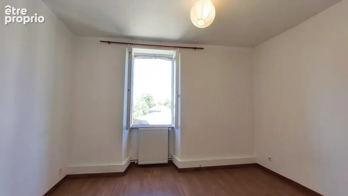 Propriété quercynoise en pierre avec gîte   2 maisons, dépendances et 4 246 m2 de terrain - photo 21