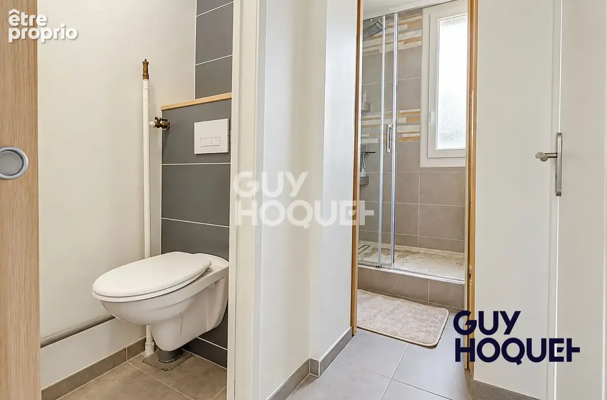 A vendre en exclusivité  au dernier étage T5 de 71 m² à Lyon 5 - photo 10