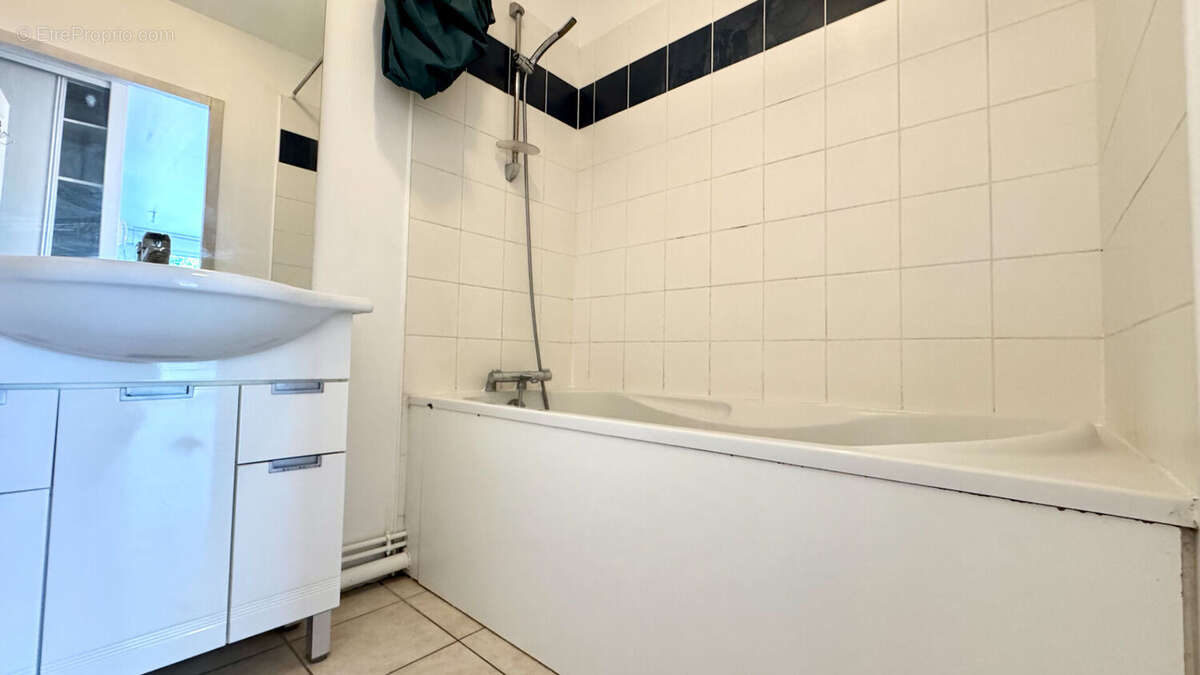 Appartement à PERIGNY