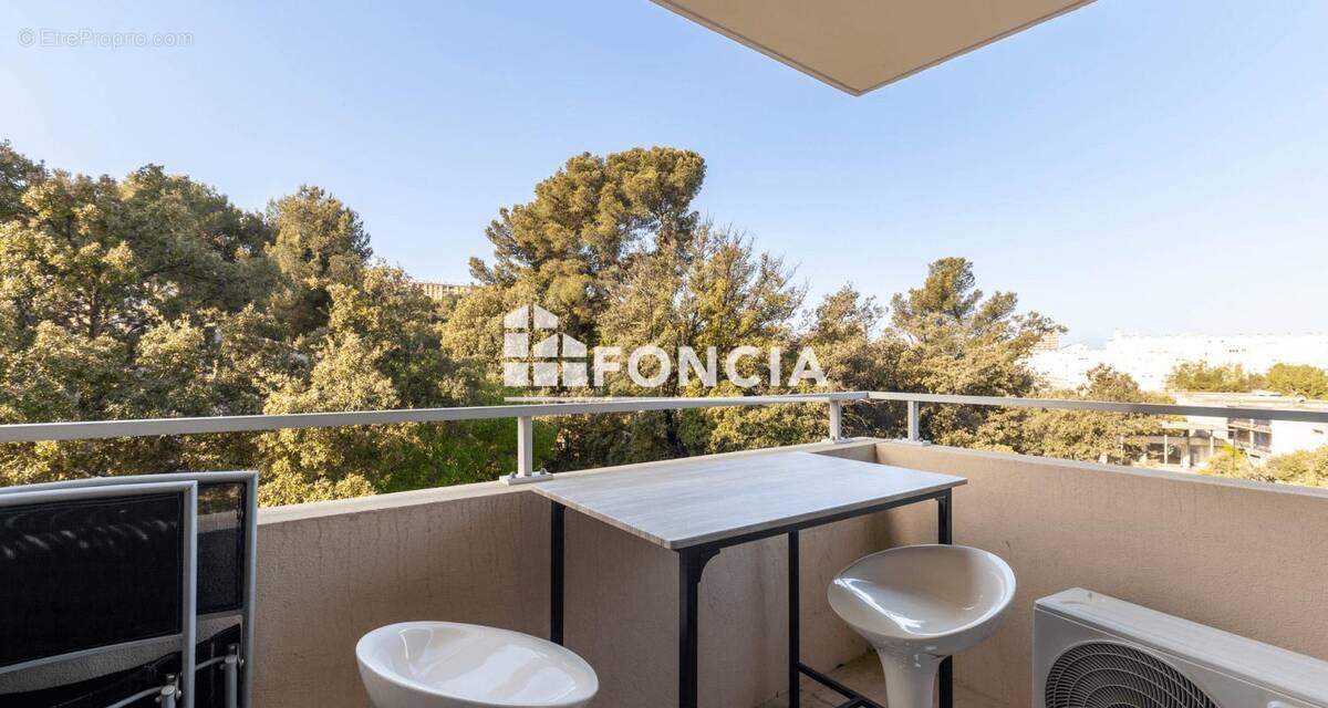 Appartement à MARSEILLE-13E