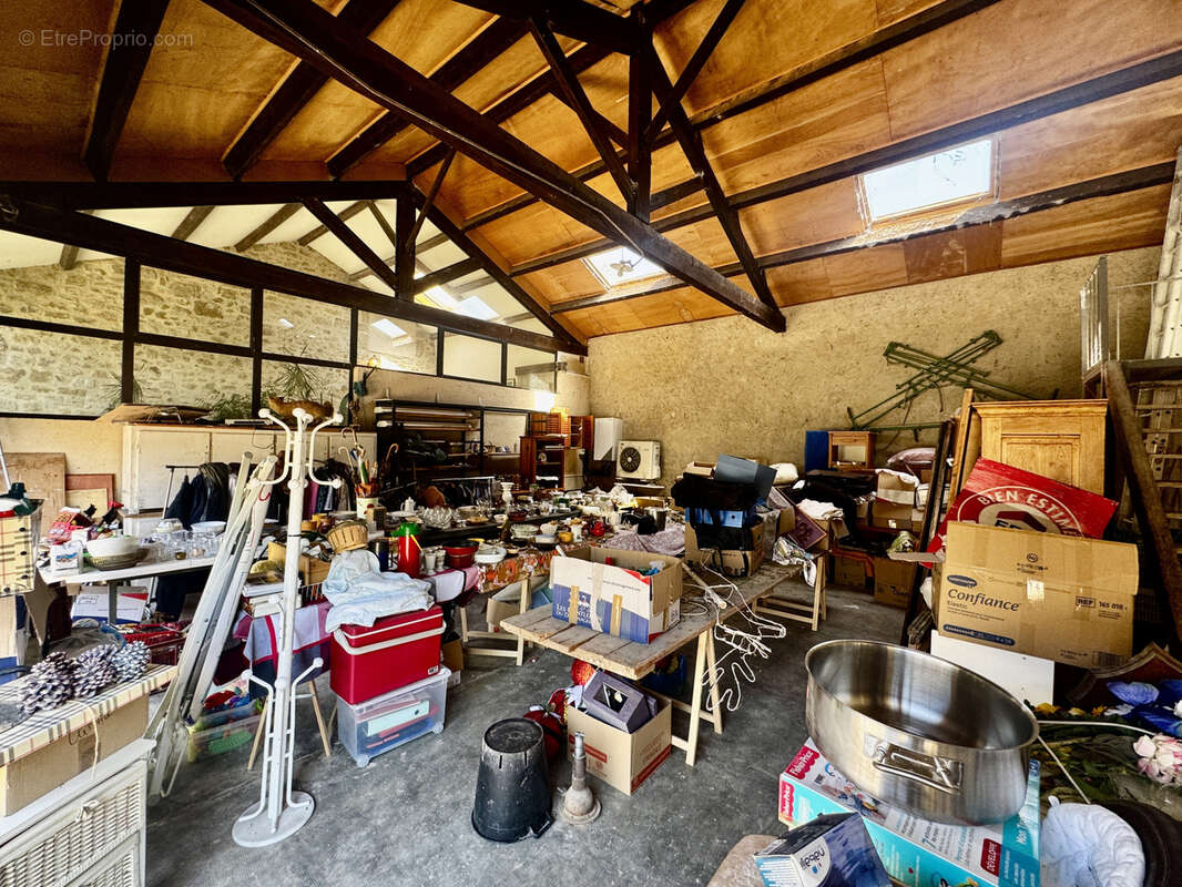Mas provençal 356 m2 - photo 34