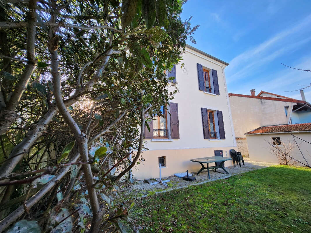 Maison à VILLEMOMBLE