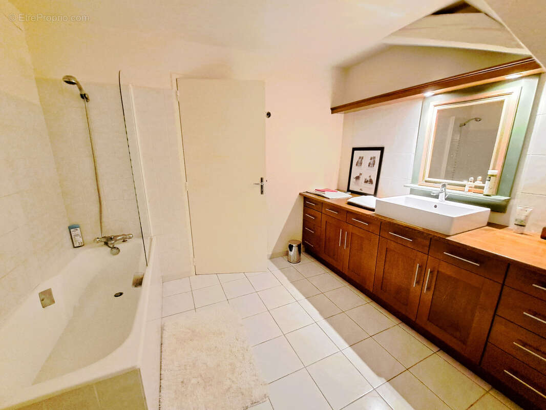 Maison à BRAY-SUR-SEINE