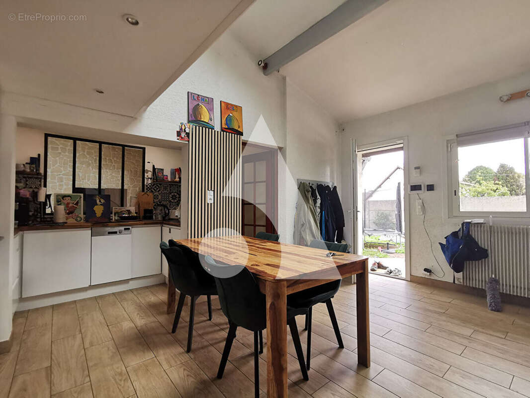 Maison à MONTIGNY-LES-CORMEILLES