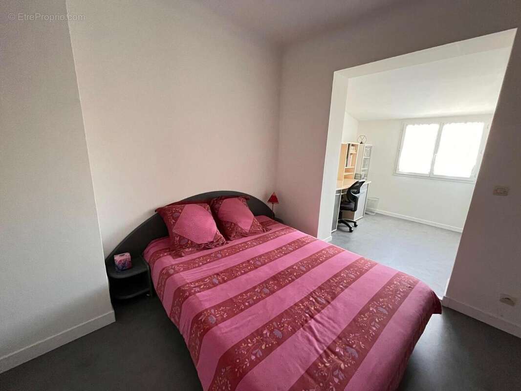   - Maison à TOULOUGES