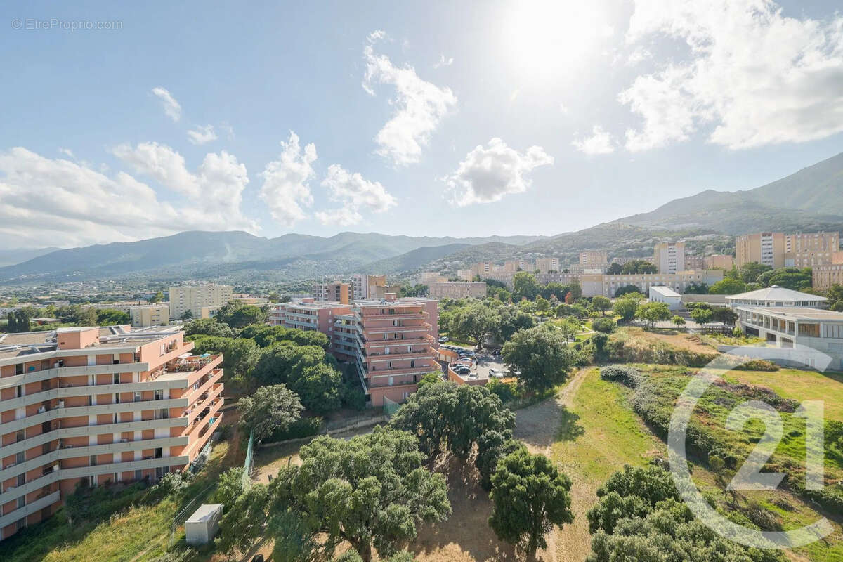 Appartement 61 m² à Bastia  - photo 3