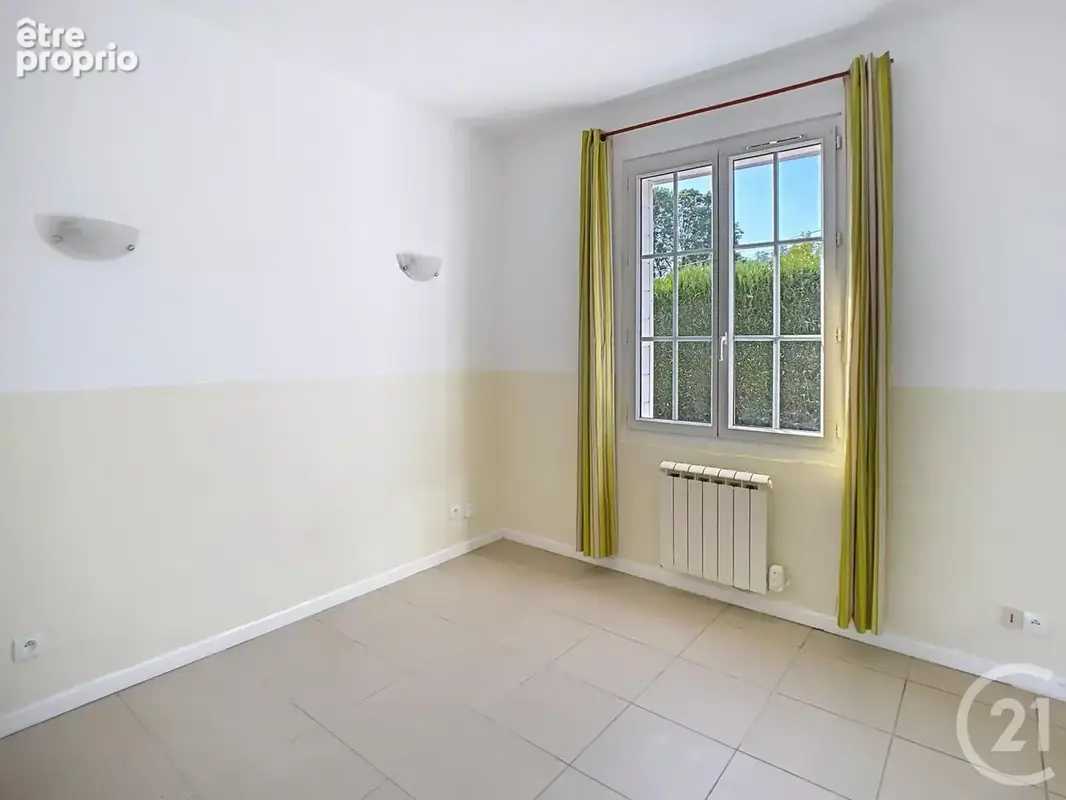 Maison 103 m² à Neuf-Marche  - photo 8