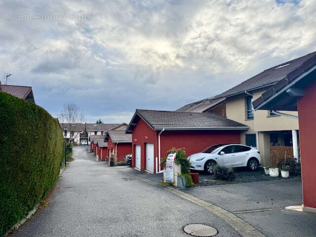 Maison à DIVONNE-LES-BAINS