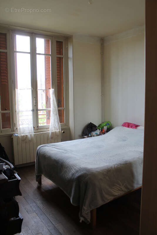 Maison à COSNE-D&#039;ALLIER