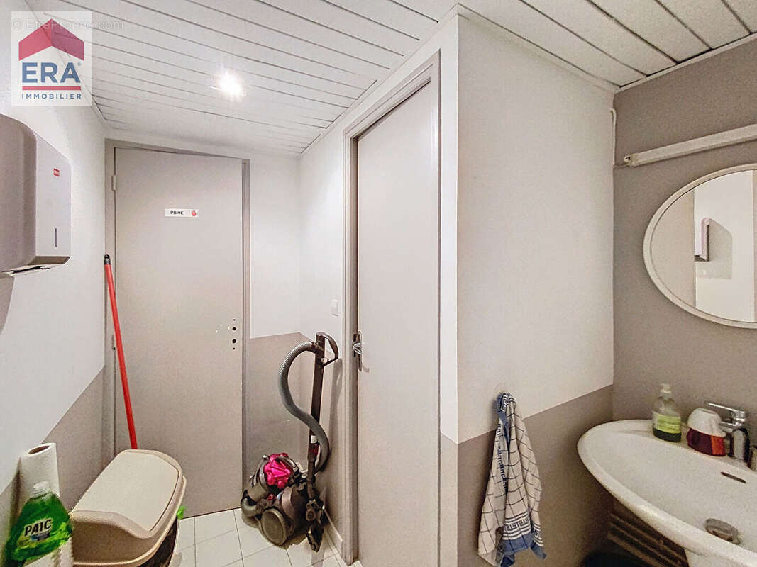 Autre à AIX-EN-PROVENCE