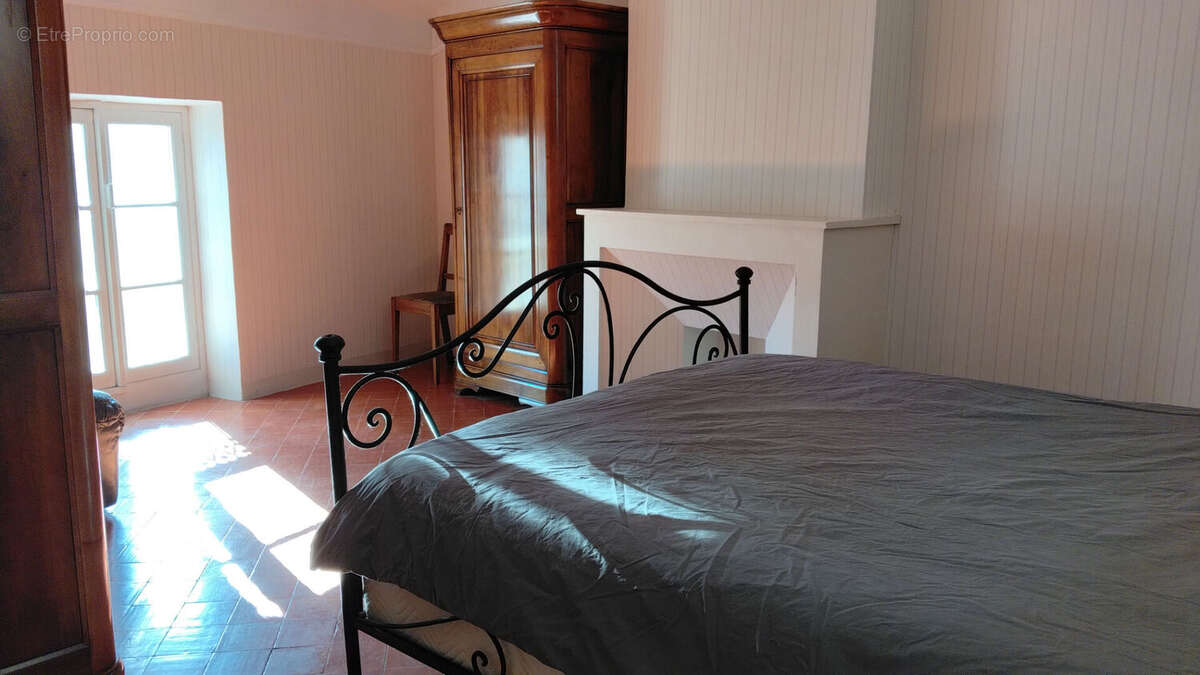 Maison 304m² à meyrargues - photo 8