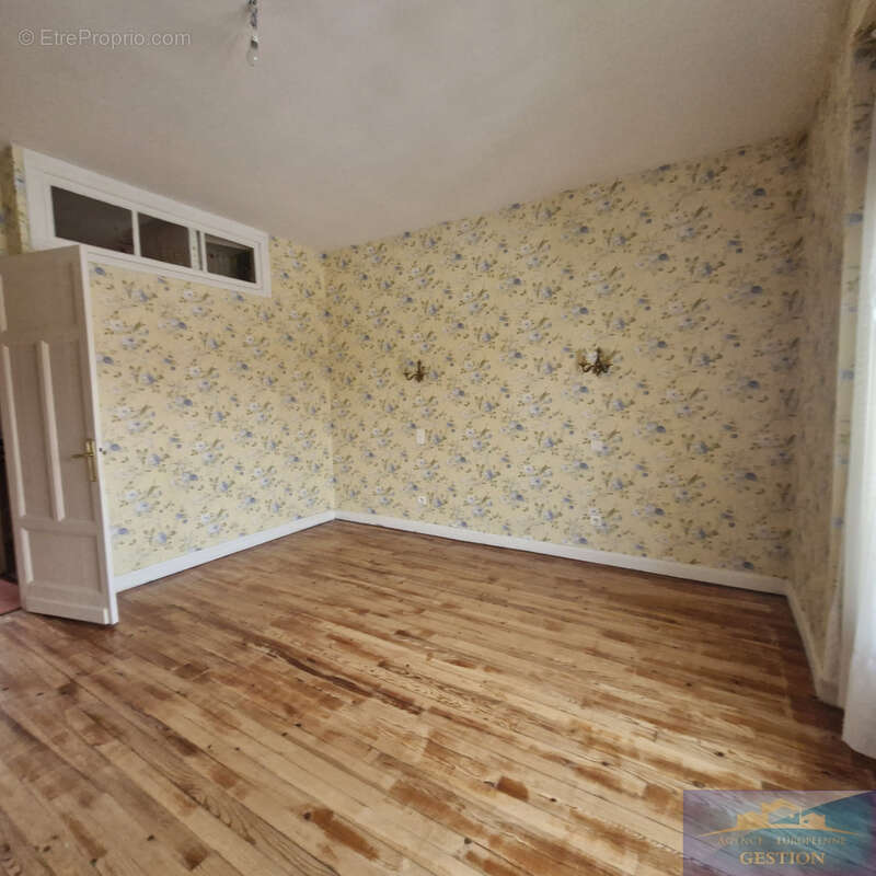 Appartement à LOURDES