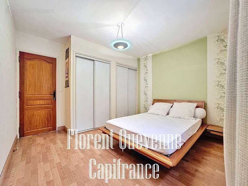 Maison à FEUGUEROLLES-BULLY