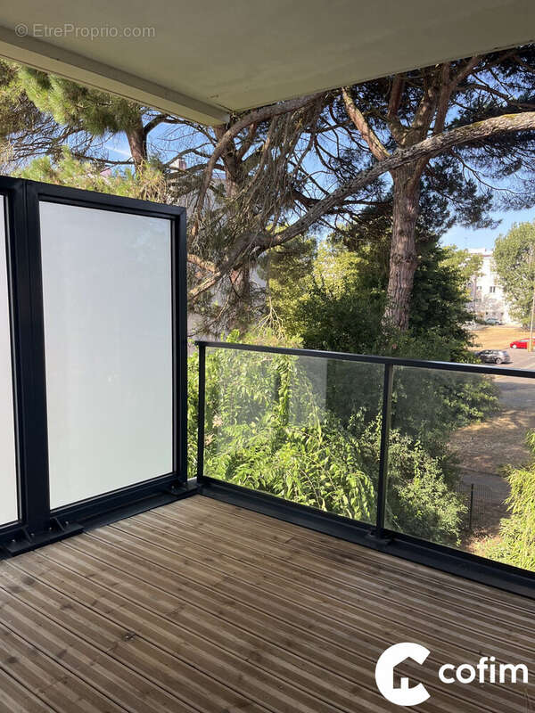 Terrasse - Appartement à MERIGNAC