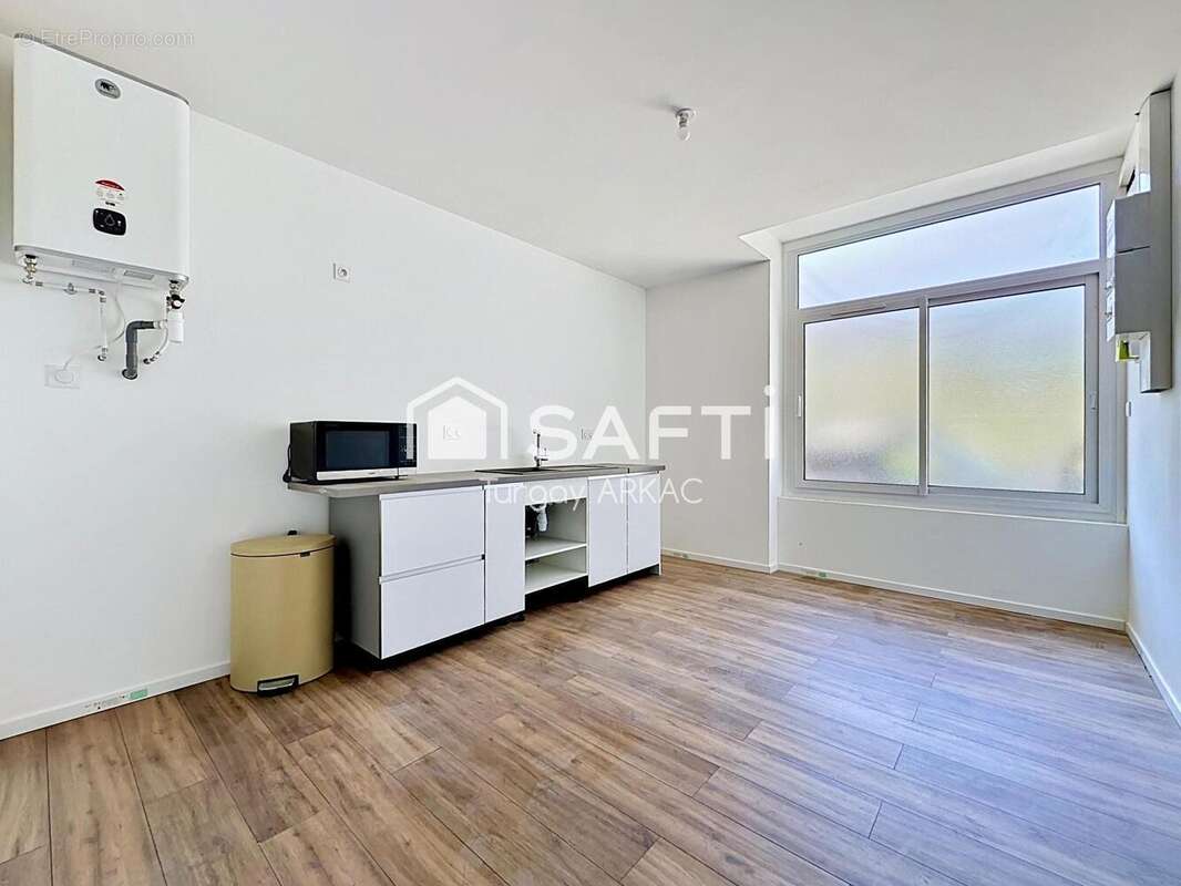 Photo 2 - Appartement à BOURGOIN-JALLIEU
