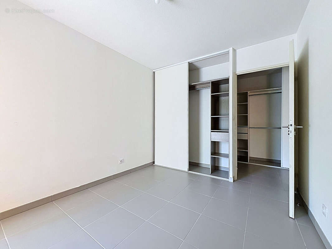Vends appartement 3 pièces avec Terrasse + BOX  Secteur CHATEAU GOMBERT - photo 10