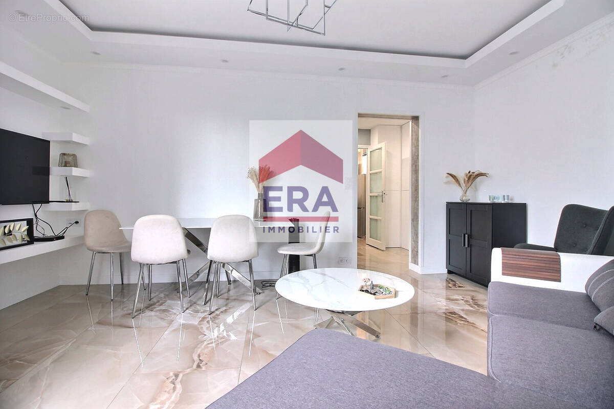 Appartement à SAINT-OUEN