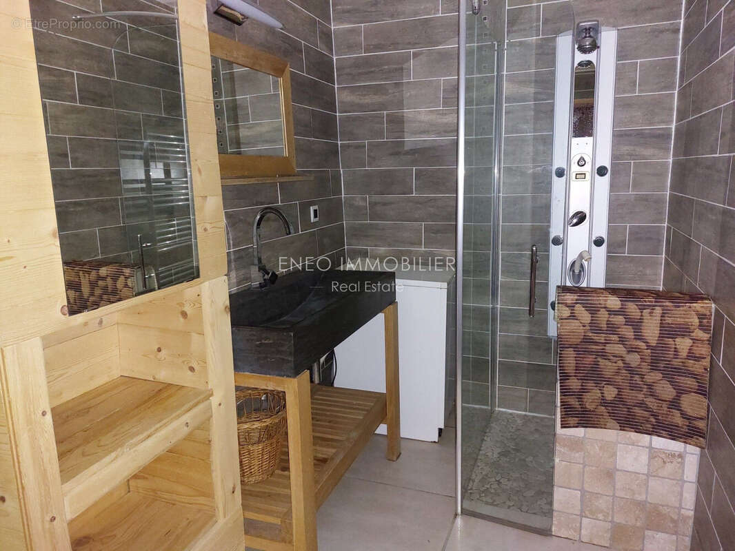 Appartement à PEISEY-NANCROIX