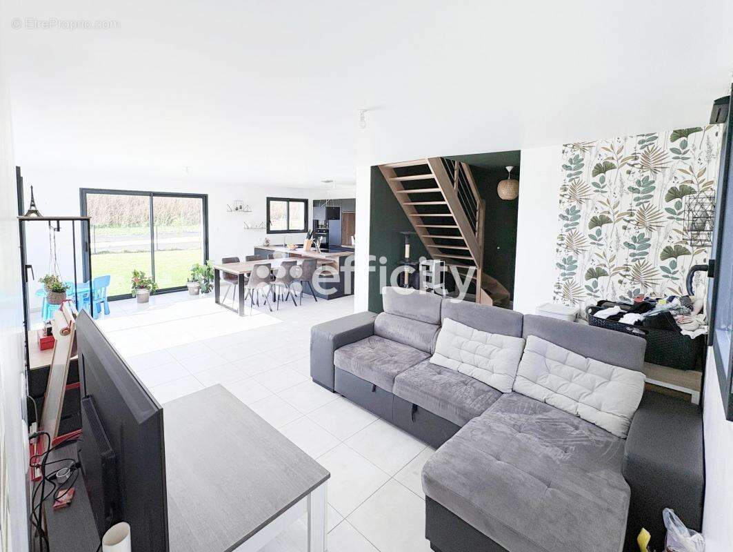 Maison à TORIGNI-SUR-VIRE