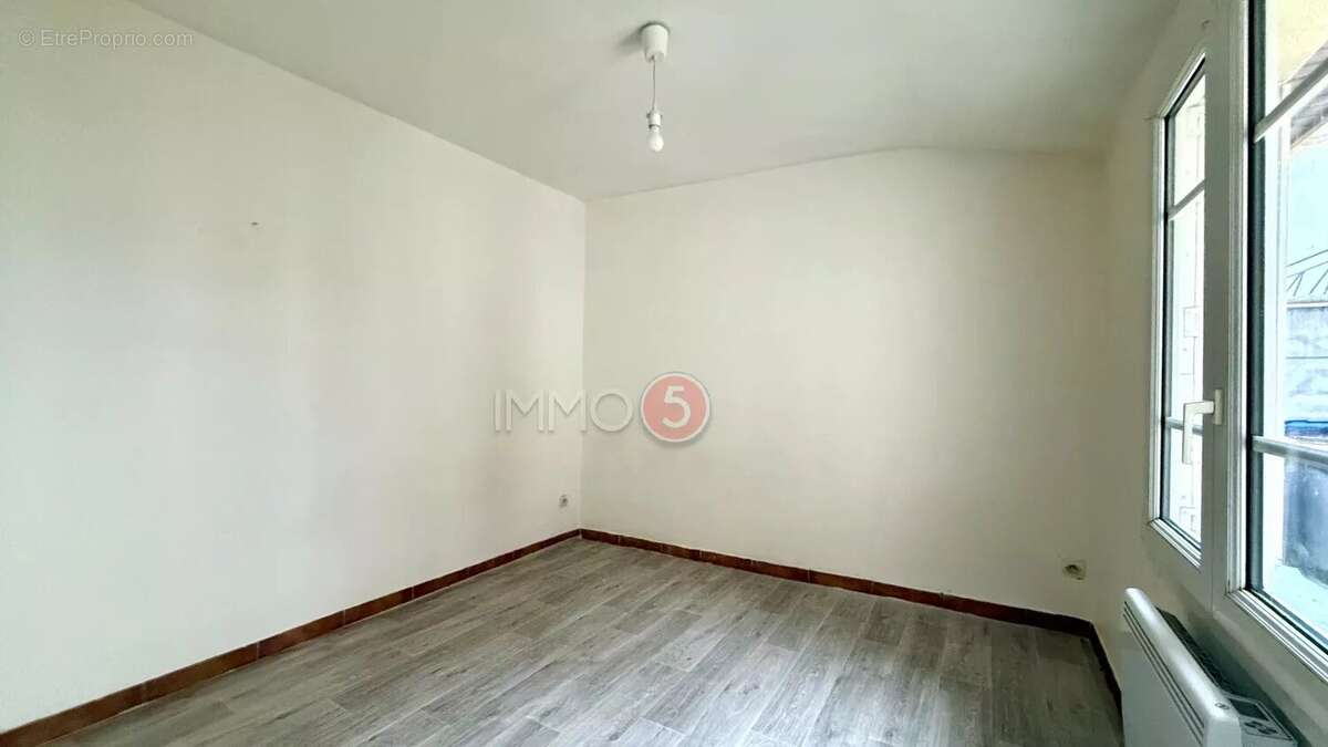 Appartement à LIVRY-GARGAN