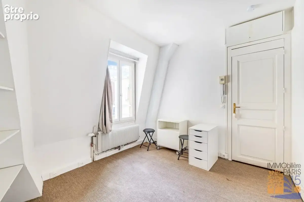 Photo Appartement à Paris-15e au prix de 123 000€