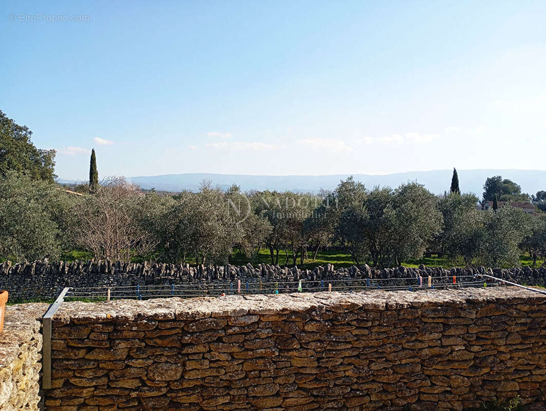 Maison à CABRIERES-D'AVIGNON