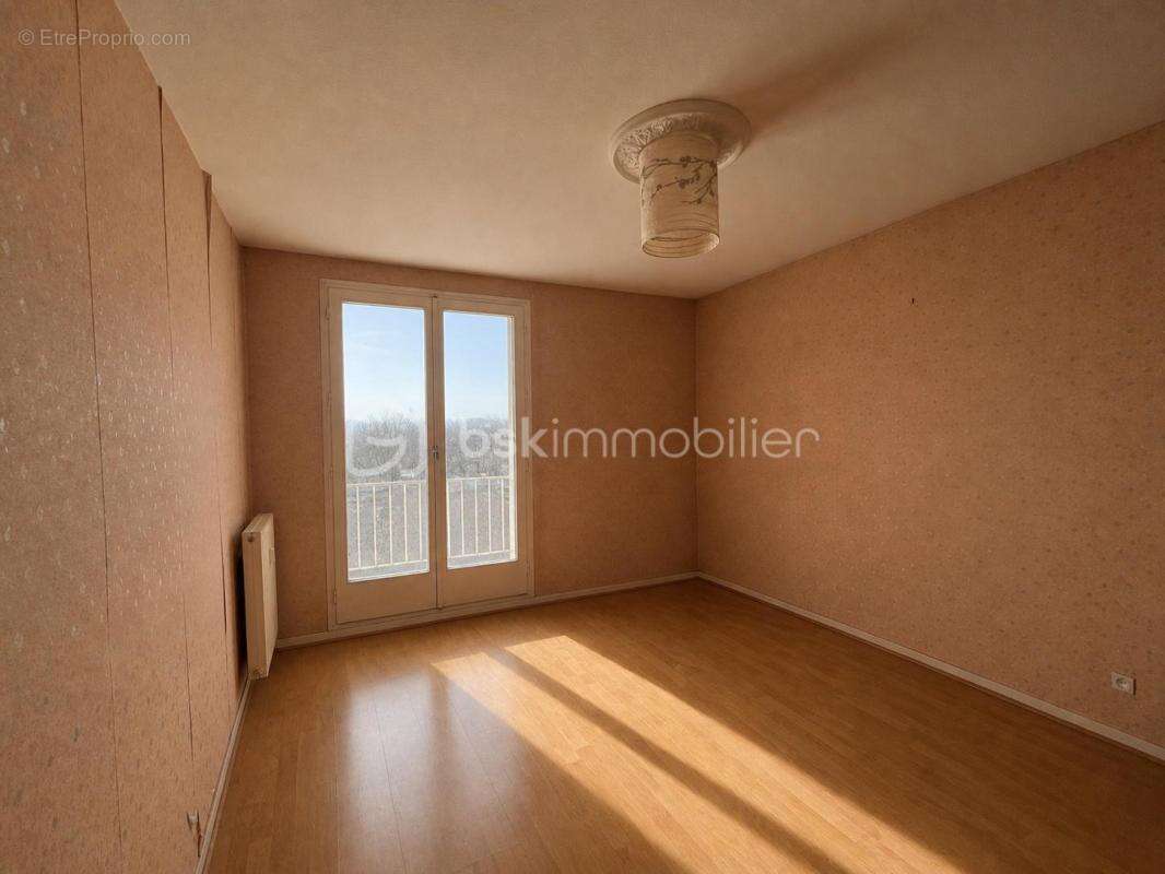 Appartement à FONTAINE-LES-DIJON